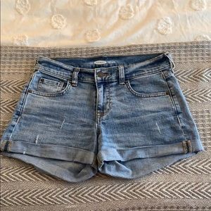 Old Navy light wash boyfriend shorts